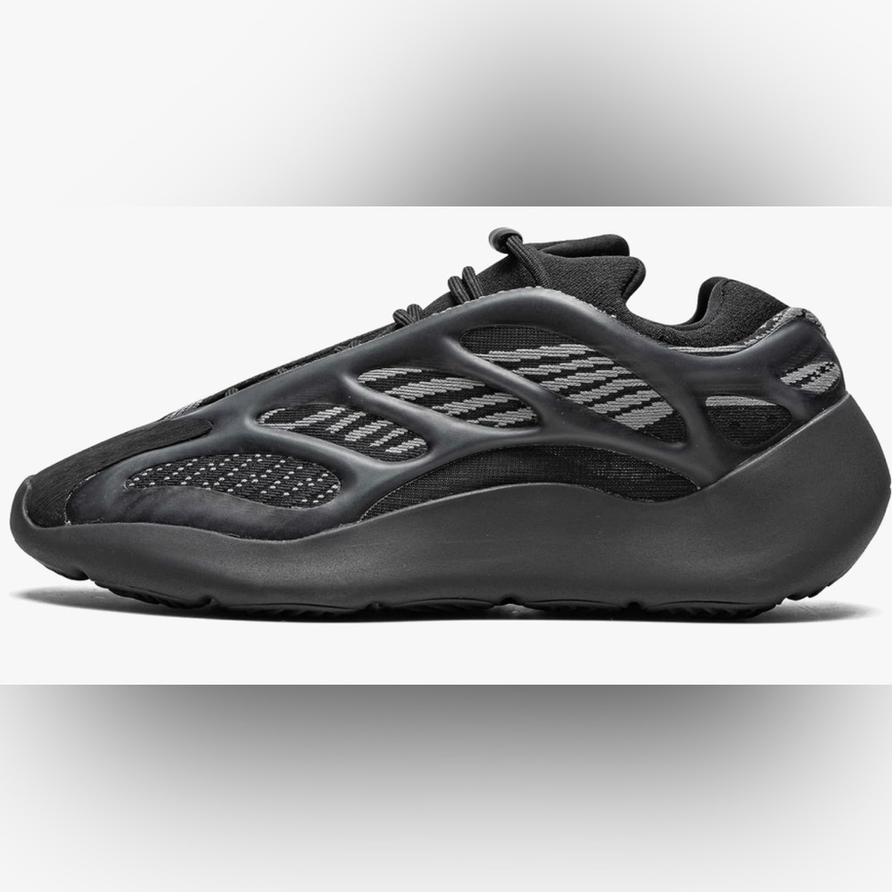 adidas Yeezy 700 V3 GX6144
